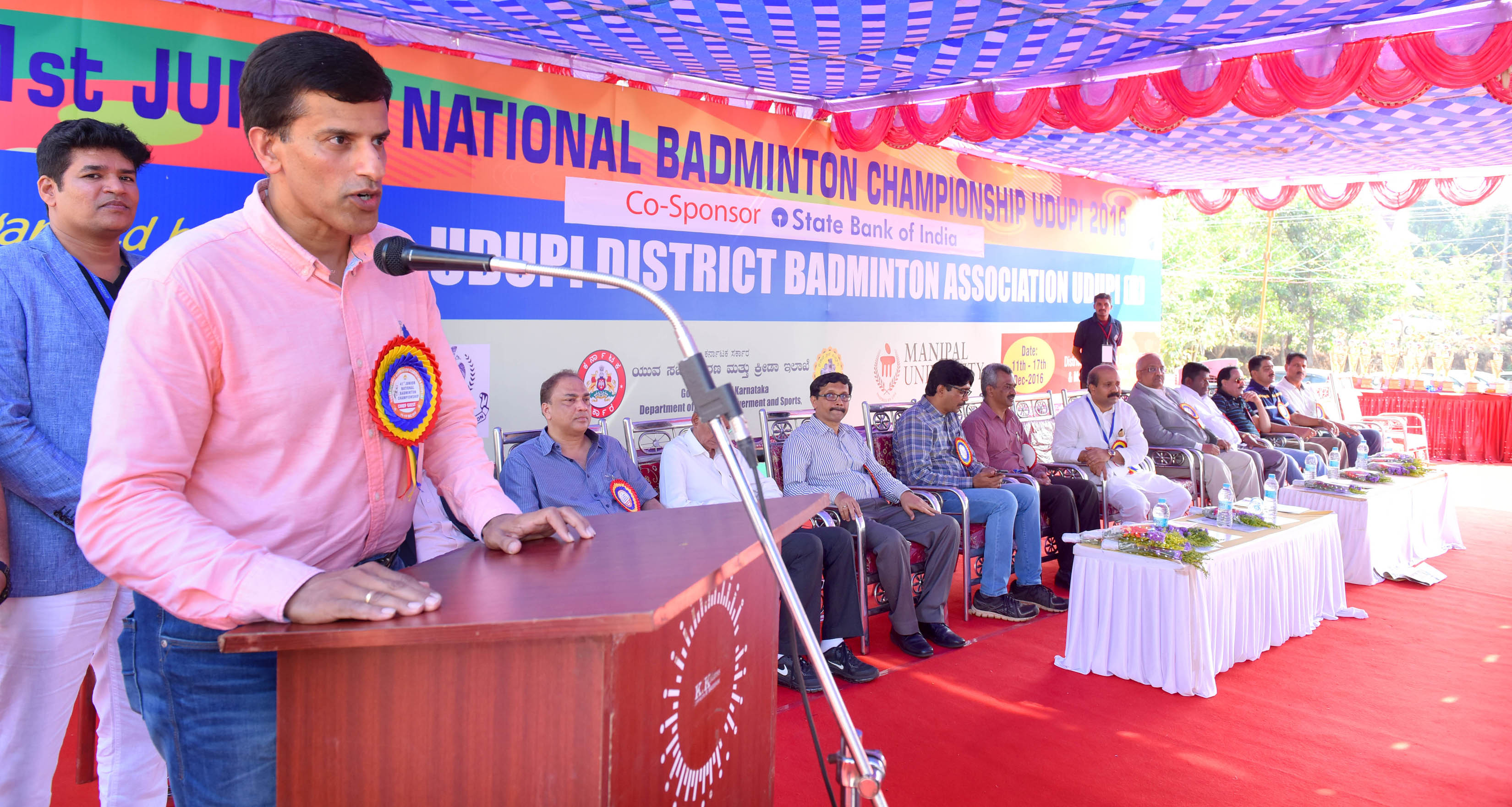 ಆಧುನಿಕ ಕ್ರೀಡಾ ಸೌಲಭ್ಯಗಳನ್ನು ಬಳಸಿಕೊಳ್ಳಿ: ವಿಮಲ್‌ಕುಮಾರ್